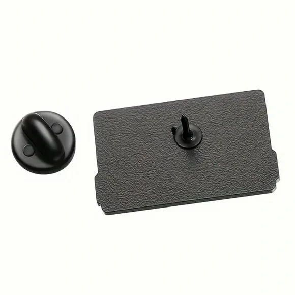 Vintage Style Retro “AWESOME MIX” Classic cassette enamel pin - Picture 3 of 6